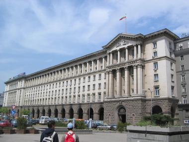 Правителството с още 67,5 млн. извънредни разходи