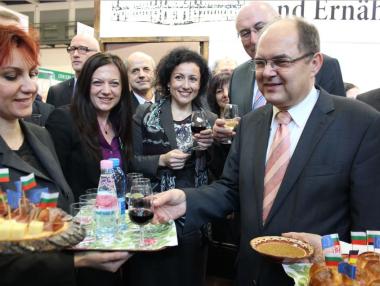 Показваме биохрани от Клисурския манастир на „Зелена седмица“