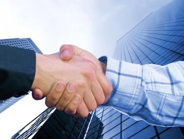 16.9% спад на сделките в ЕС за 2014 г.