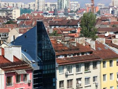 Данъчните проверяват агенции за имоти за измами