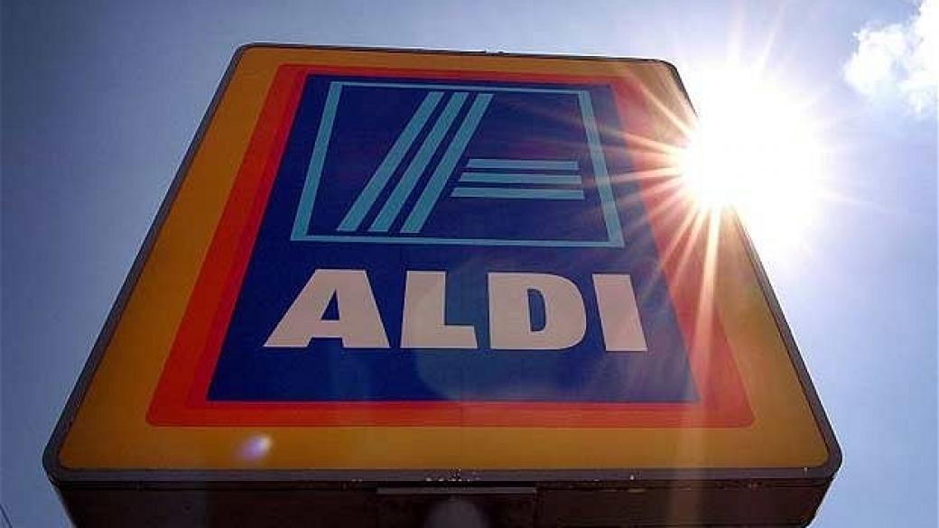 ALDI предлага безплатно зареждане на електромобили