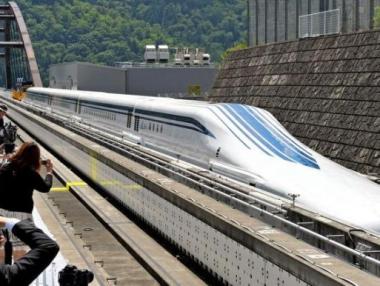 Най-бързият влак в света