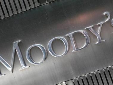 Moody`s прогнозира още година рецесия за Русия