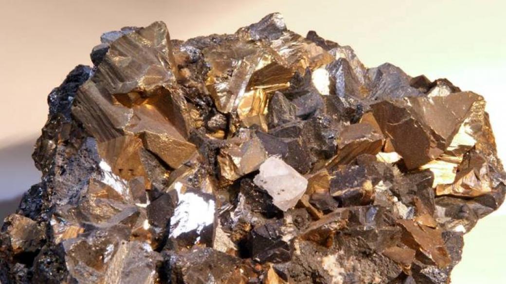 „Дънди Прешъс“ ще инвестира над $1.3 млн. в търсене на метали