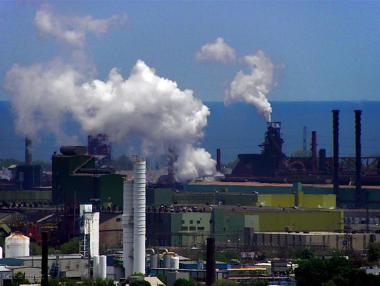 Екоинспектори спират завод в Русе