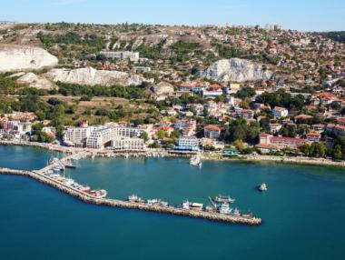 Автоматично ще удължават договорите на концесионерите по Черноморието