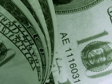 Разпродажби на долари, въпреки геополитическите рискове