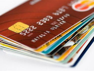 Свалят таксите при плащане с карта