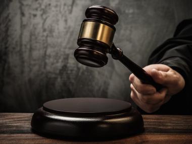 Предаден министър, подменена реформа