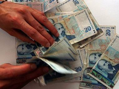 Минималната работна заплата става 420 лв.