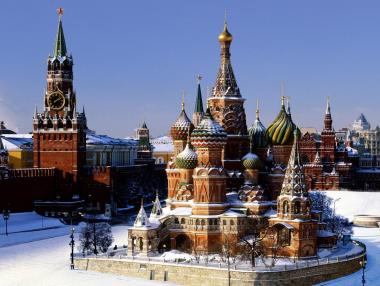 Русия заделя над 1 млрд. рубли за патриотично възпитание