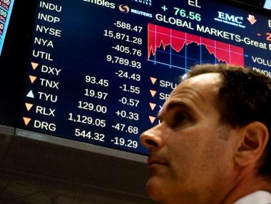 Какво да купуваме след борсовите спадове?