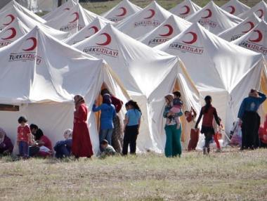 Германия повишава средствата за Турция заради бежанците