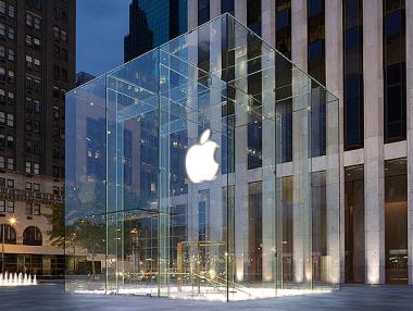 Apple пак е най-скъпата компания в света