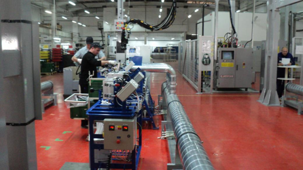 Завод в Мездра търси 1000 работници