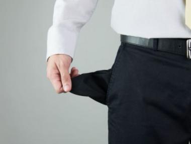 Повече от половин България е във финансов колапс