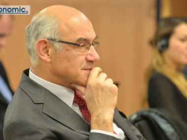 КЕВР предлага по-евтино парно и топла вода