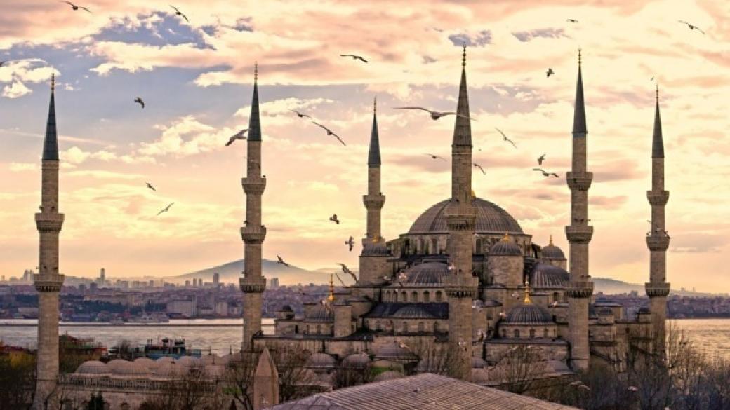 Туризмът в Турция продължава да губи