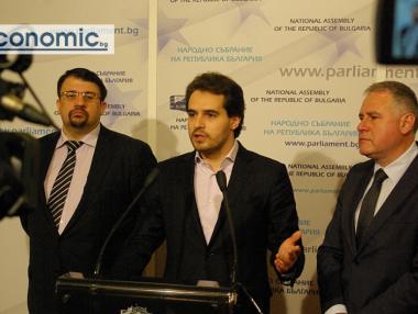 Липсата на банкова тайна води до изнасяне на милиони от България