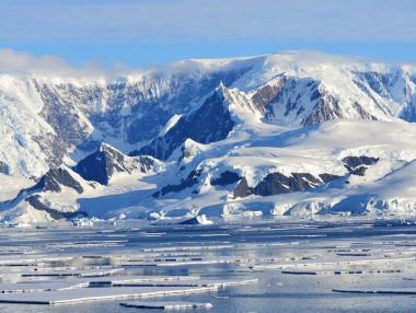Езеро в Антарктида може да крие древен живот