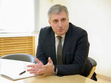 Докъде стигнаха реформите на Калфин