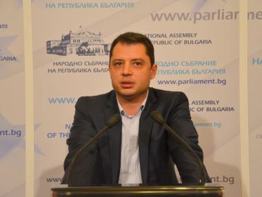 Фирмите да получават евросредства за листване на борсата