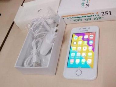 Най-евтиният смартфон в света се оказа измама