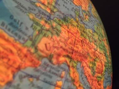 NYT: Европейците губят вяра в ЕС