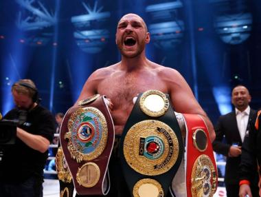 Тайсън Фюри хванат с кокаин, лишават го от титлите му