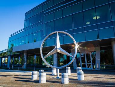 Mercedes-Benz инвестира €500 млн. в завод в Полша