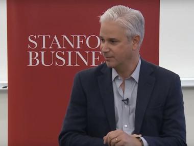 Изпълнителният директор на Visa подаде оставка