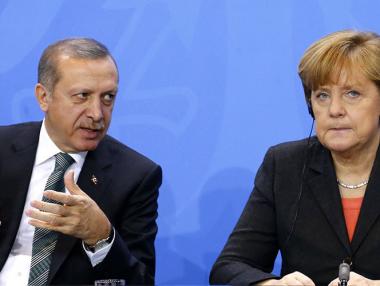 Германия отзова посланика си в Турция