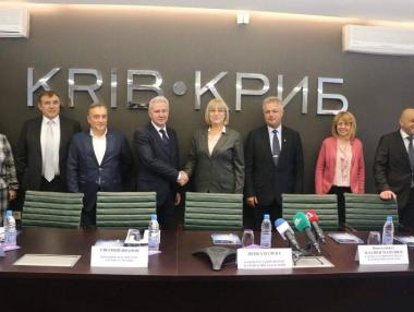 КРИБ призова правителството да не подава оставка