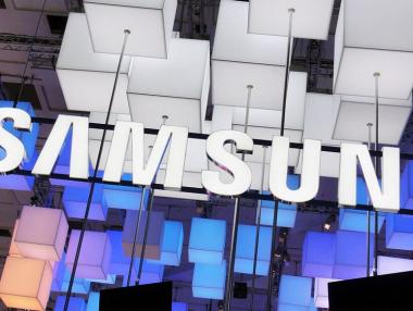 Samsung може да продаде бизнеса си с компютри на Lenovo
