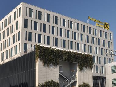 Райфайзенбанк е „Банка на годината“ в България за 2016 г.