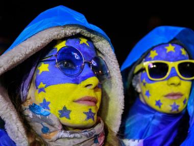ЕС премахва визите за украинци и грузинци