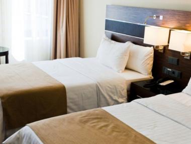 Сериозен ръст на приходите от нощувки през октомври