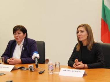 Министърът на туризма ще работи за успешен летен сезон