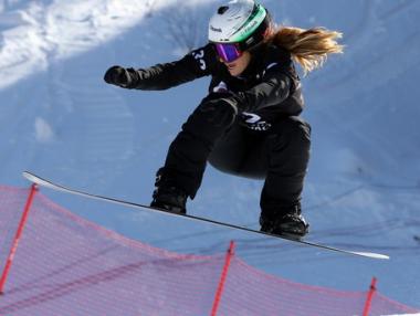 Сани Жекова спечели малкия финал по бордъркрос в Банско