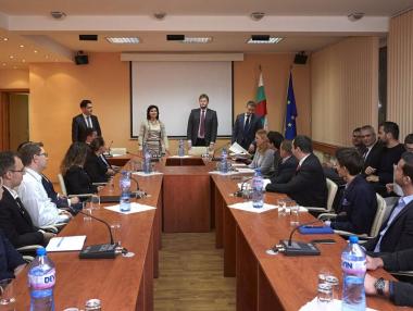 Служебното Министерство на икономиката се фокусира върху стартъпите