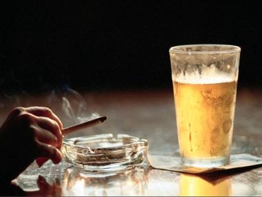 Всеки трети българин пуши, всеки четвърти пие редовно