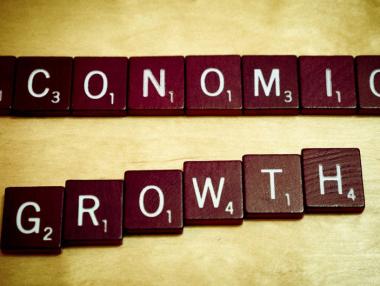 Райфайзенбанк очаква 3.3% икономически ръст за 2016 г.