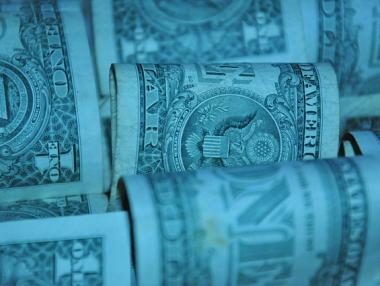 Предпазливостта на ФЕД навреди на долара