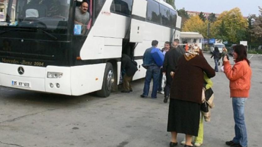 Автобуси с избиратели от Турция вече пристигат в България