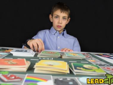 Българска детска игра за предприемачество и финанси набира финансиране