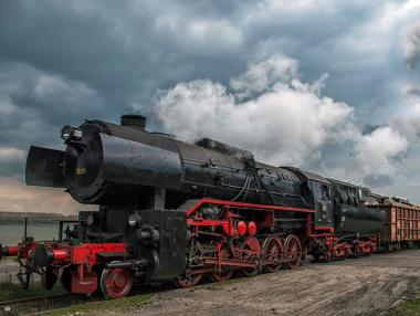 БДЖ пуска влак с парен локомотив за Гергьовден