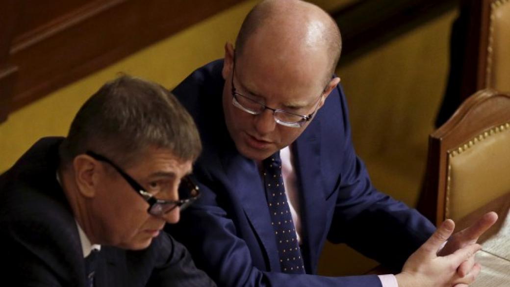 Чешкият премиер подаде оставка заради спор с министъра на финансите