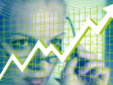 Икономиката на България расте с над 3% за шесто поредно тримесечие