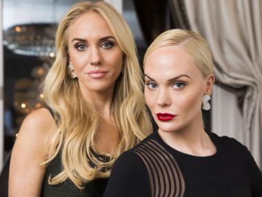 Красиви и необвързани – близначките-милиардери от Норвегия