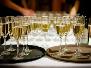 9 храни и напитки, които погрешно съхраняваме в хладилника